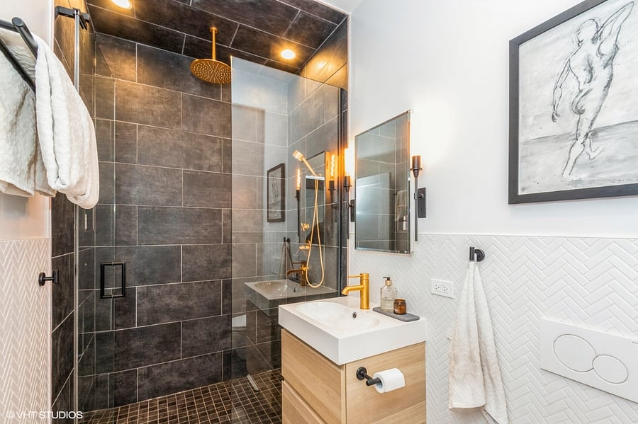 Master bathroom.