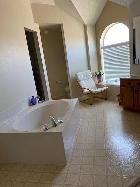 Furnished Finder property 598799_1 photo 27