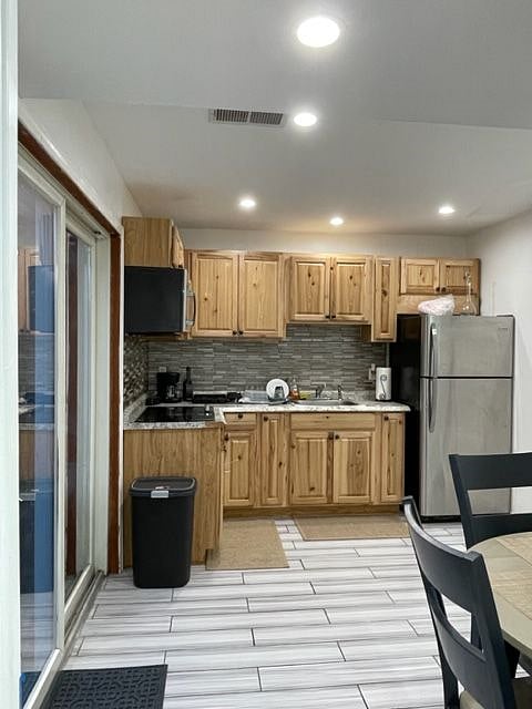 Furnished Finder property 598818_1 photo 3