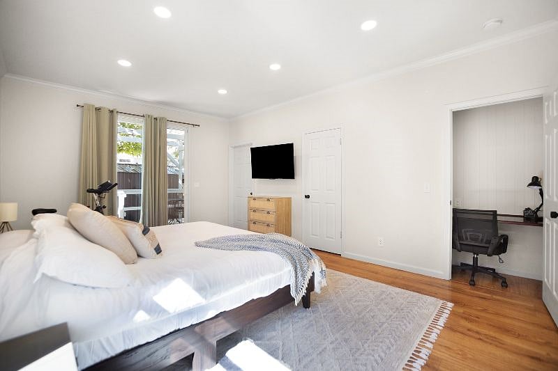 Furnished Finder property 598826_1 photo 22