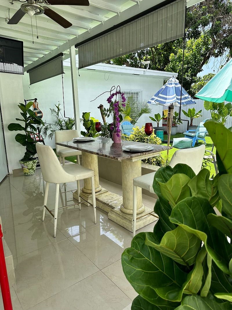 Furnished Finder property 598841_1 photo 17