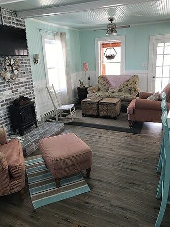 Furnished Finder property 598843_1 photo 3