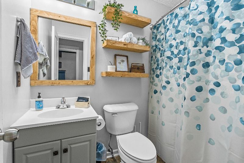 Full bath