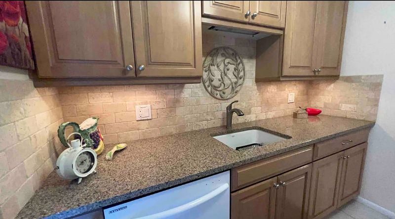 Furnished Finder property 598878_1 photo 10