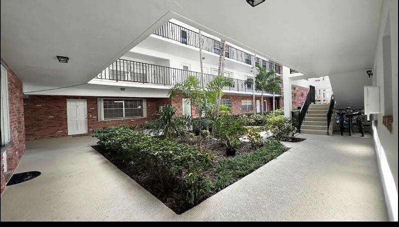 Furnished Finder property 598878_1 photo 22