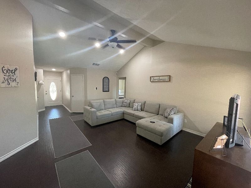 Furnished Finder property 598880_1 photo 8