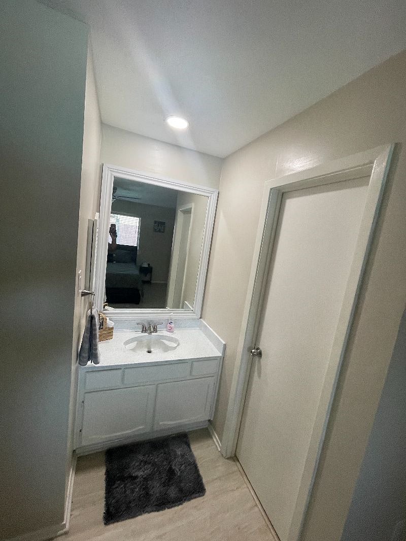 Furnished Finder property 598880_1 photo 9