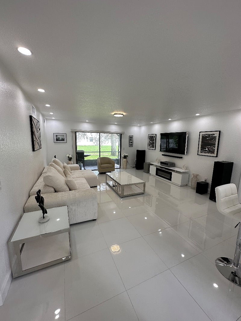 Furnished Finder property 598883_2 photo 4