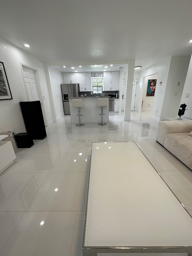 Furnished Finder property 598883_2 photo 8