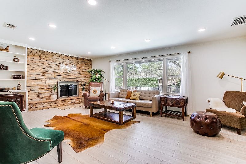 Furnished Finder property 598897_1 photo 10