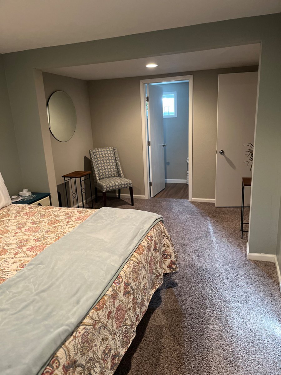 King Bedroom