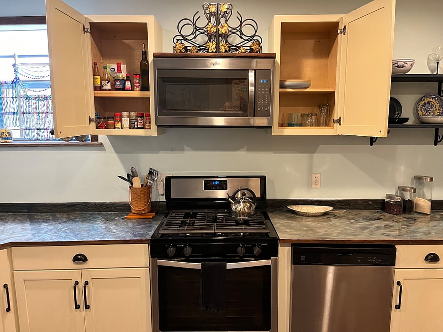 Furnished Finder property 598994_1 photo 15