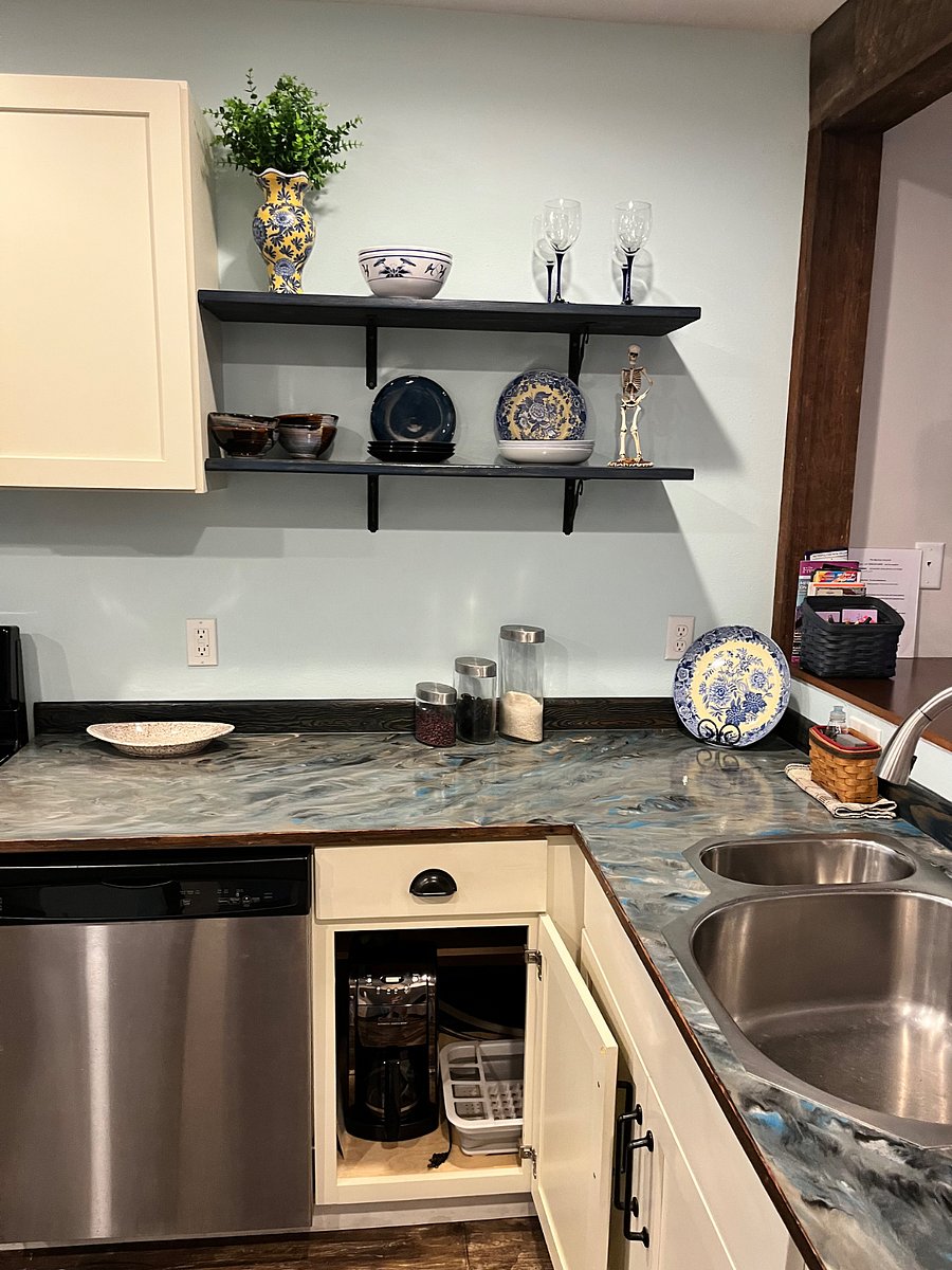 Furnished Finder property 598994_1 photo 14