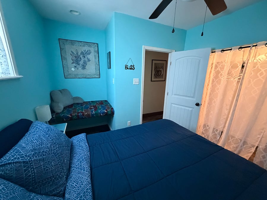 Furnished Finder property 598994_1 photo 24