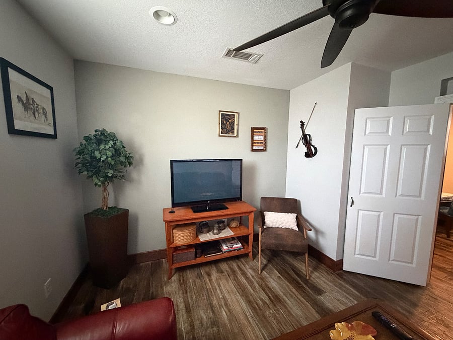 Furnished Finder property 598994_1 photo 6