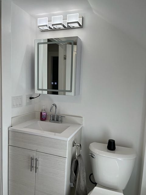 2nd FL Bathroom 