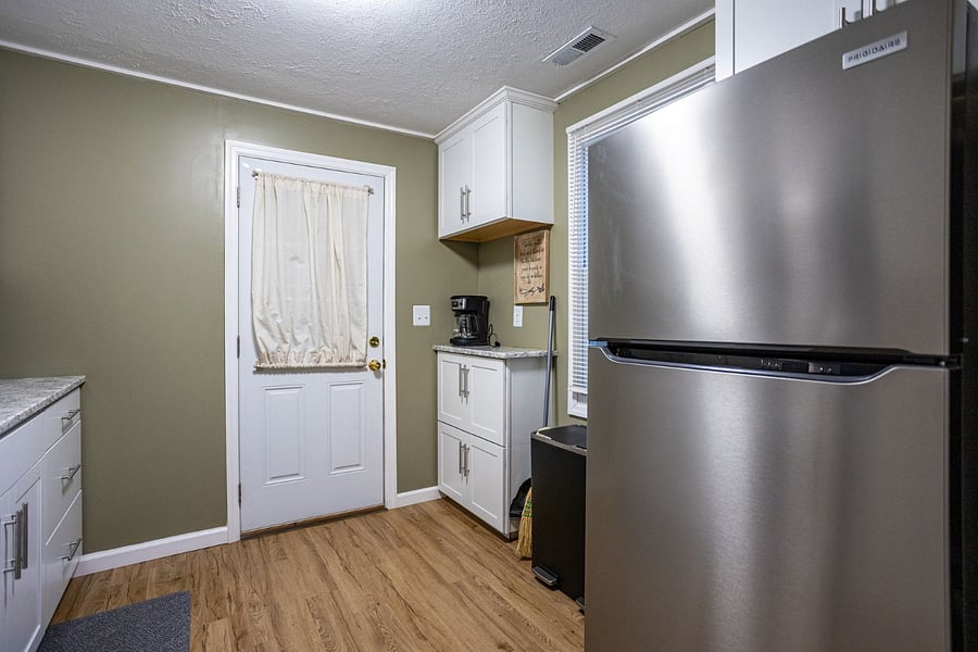 Furnished Finder property 599107_1 photo 8