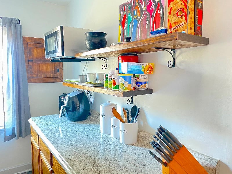 odern cooking appliances and spacious countertops, the kitchen has it all!