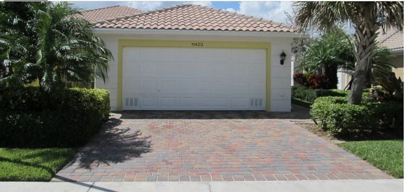 Furnished Finder property 599172_1 photo 1