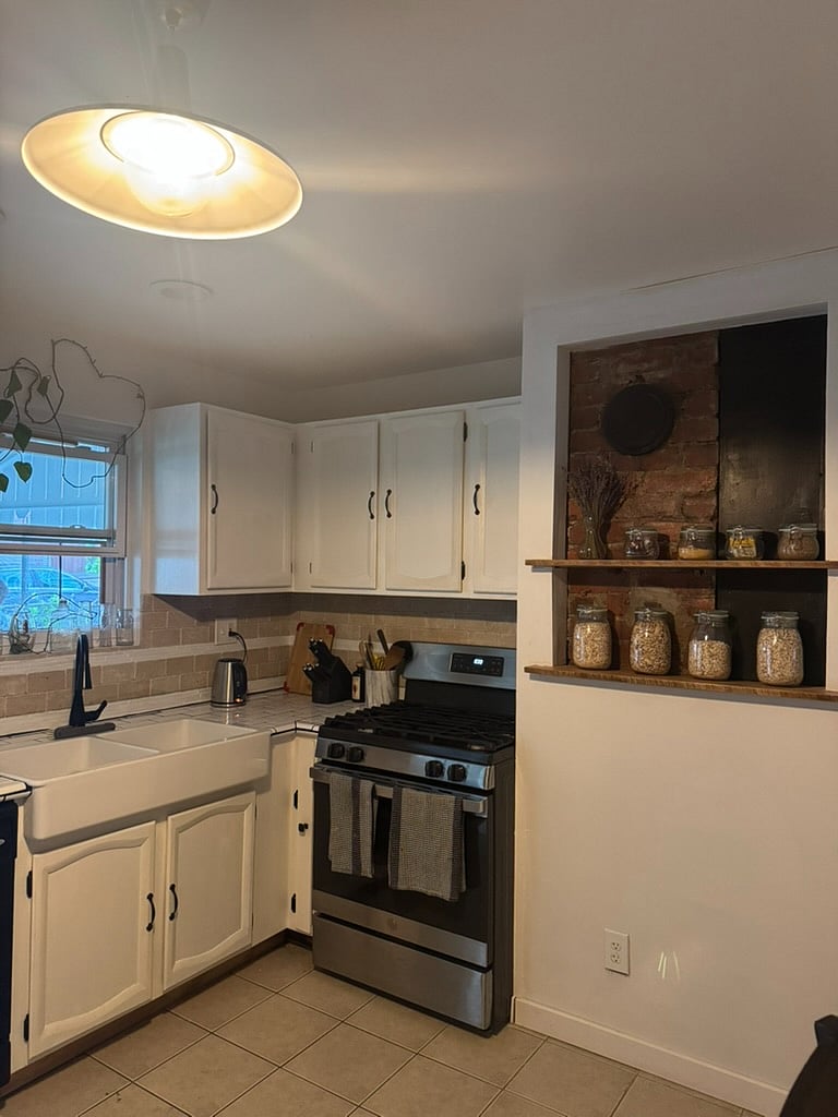 Furnished Finder property 599180_1 photo 6