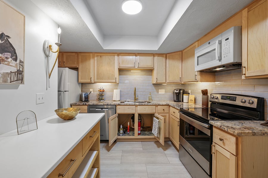 Furnished Finder property 599215_1 photo 31