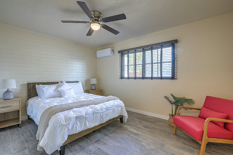 Furnished Finder property 599228_3 photo 17