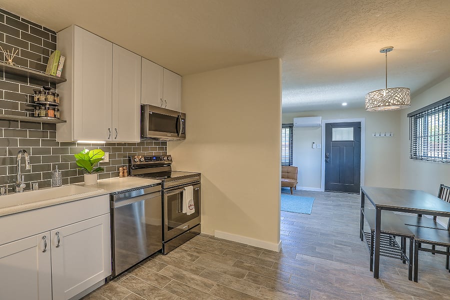 Furnished Finder property 599228_3 photo 13