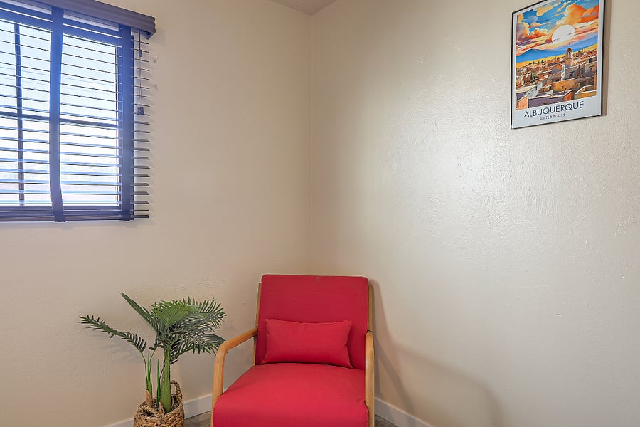 Furnished Finder property 599228_3 photo 20