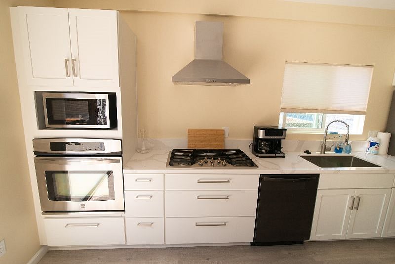 Furnished Finder property 599252_1 photo 16