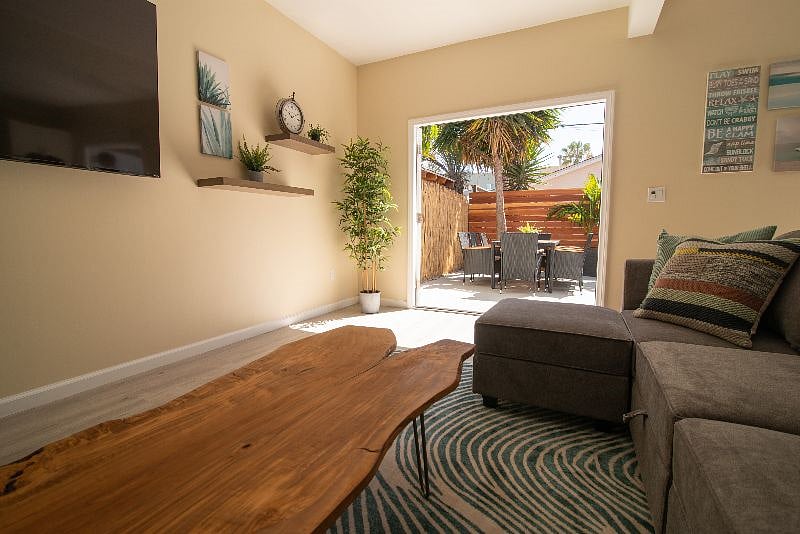 Furnished Finder property 599252_1 photo 31