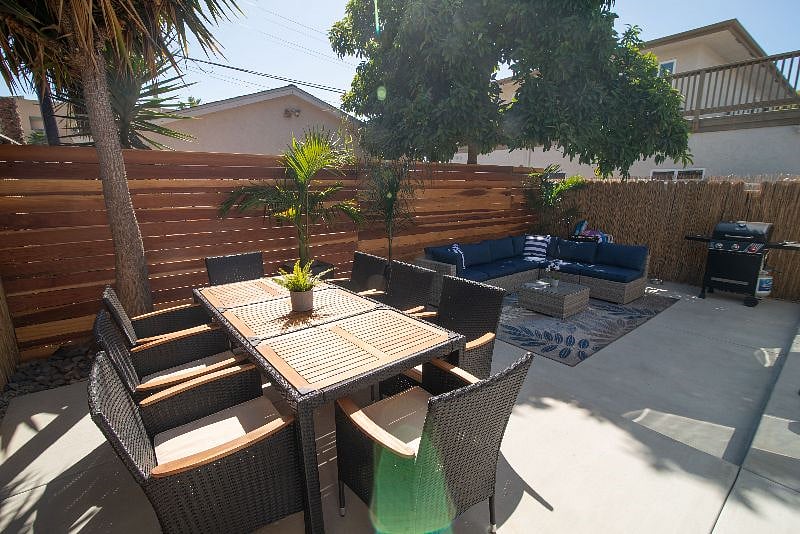 Furnished Finder property 599252_1 photo 32