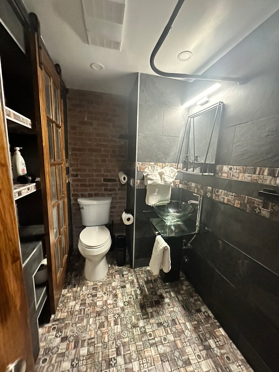 Furnished Finder property 599253_2 photo 9