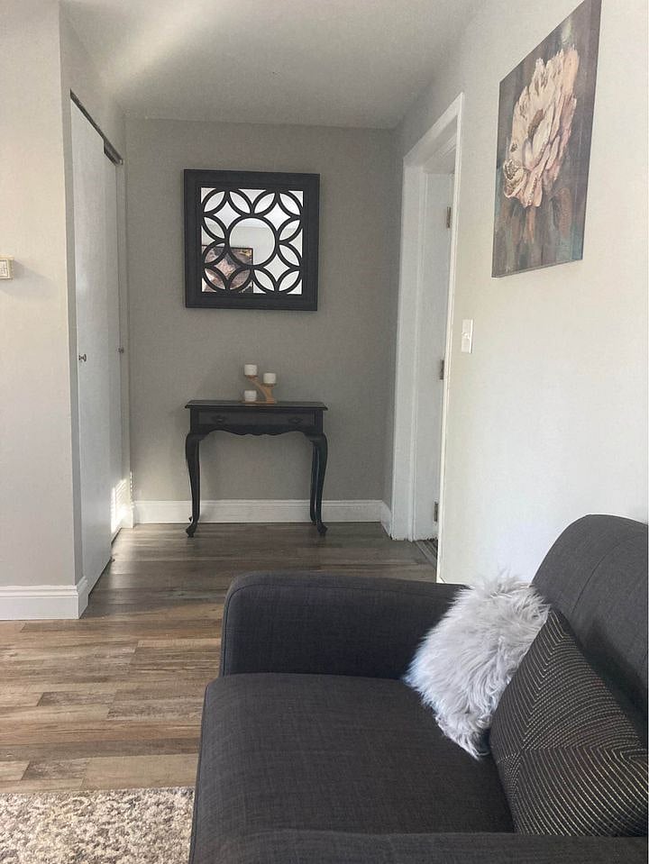 Furnished Finder property 599261_1 photo 7