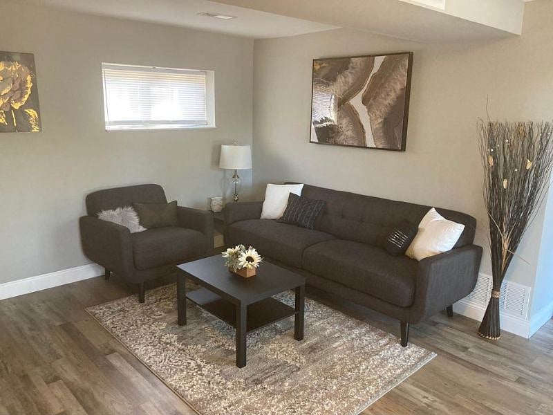 Furnished Finder property 599261_1 photo 3