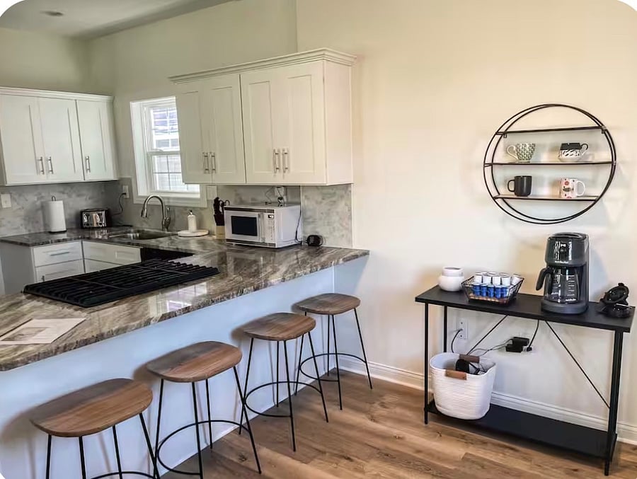 Furnished Finder property 599264_1 photo 12