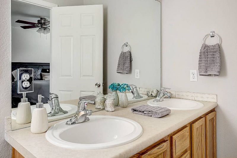 Furnished Finder property 599273_1 photo 16