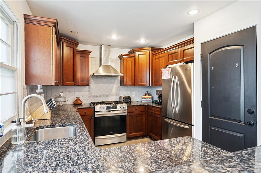 Furnished Finder property 599287_1 photo 24