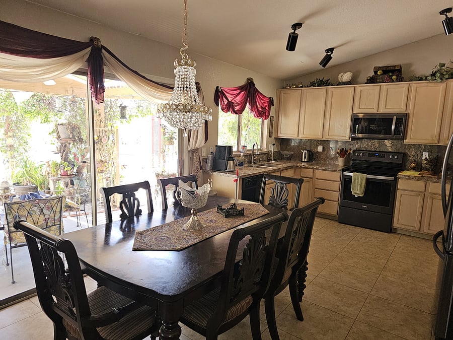 Furnished Finder property 599403_1 photo 70