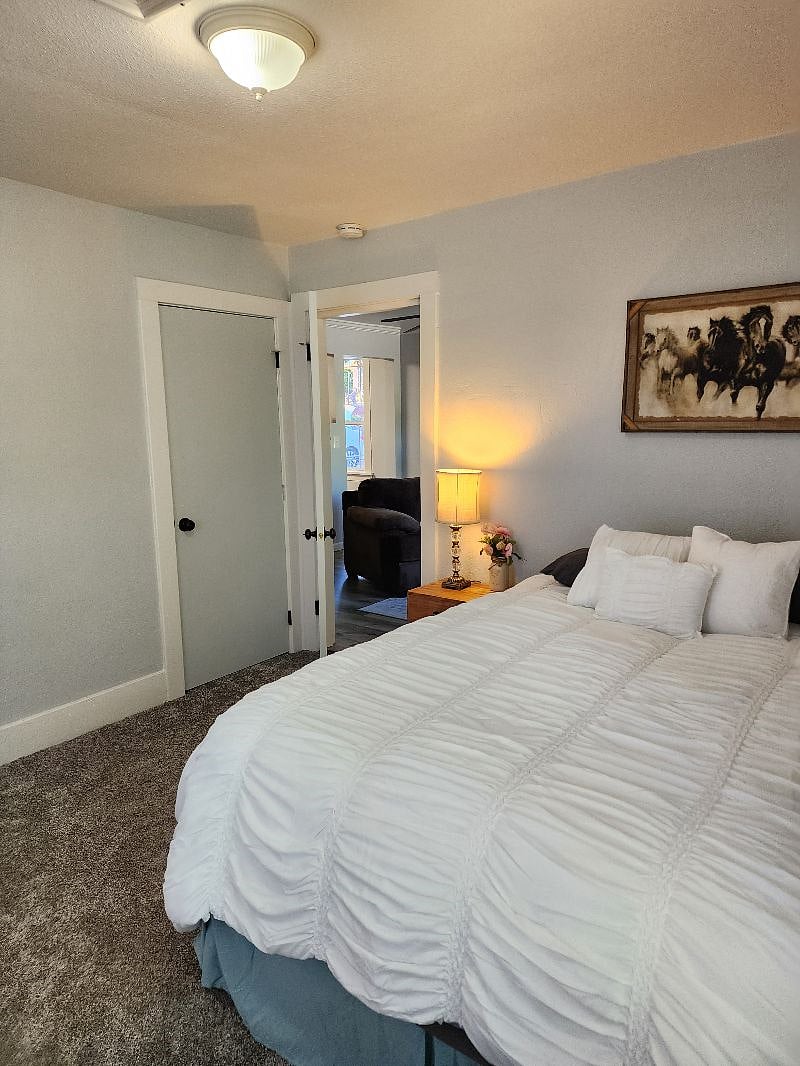 Furnished Finder property 599417_1 photo 9