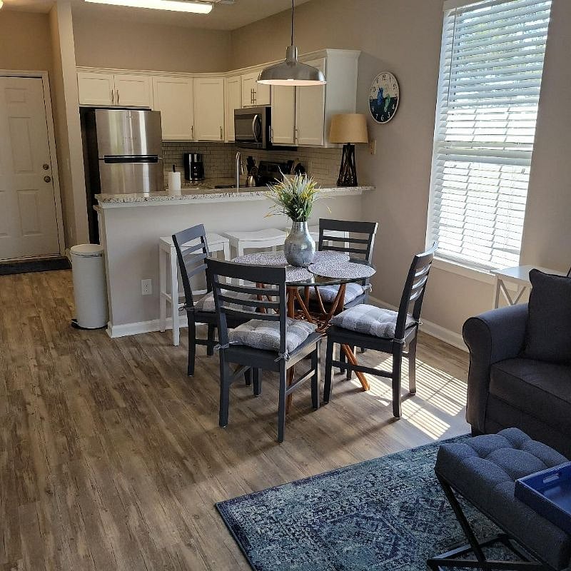 Furnished Finder property 599425_1 photo 8