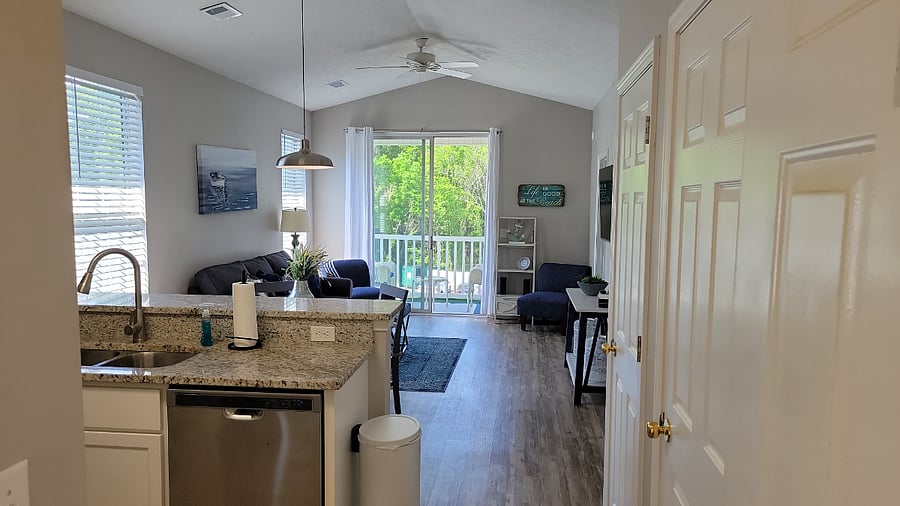 Furnished Finder property 599425_1 photo 6