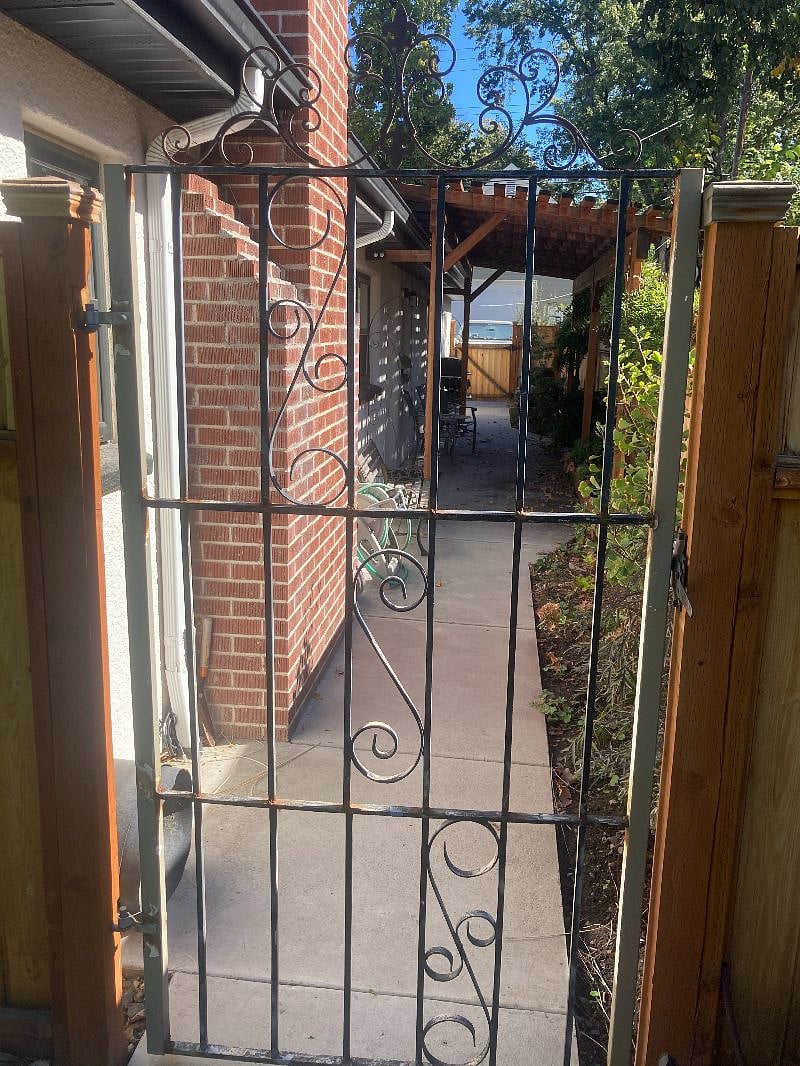 Furnished Finder property 599452_1 photo 24