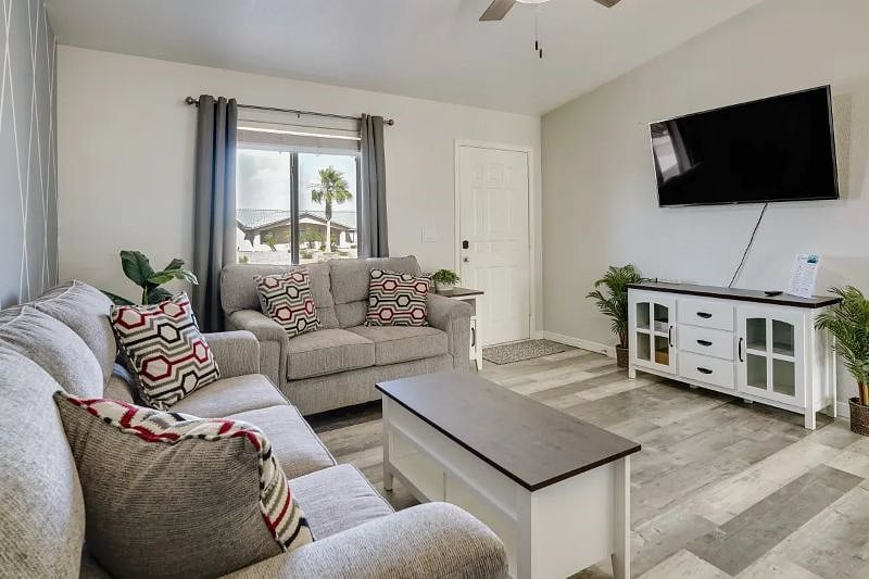 Furnished Finder property 599457_1 photo 1