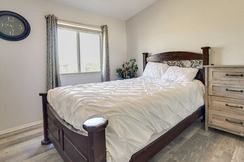 Furnished Finder property 599457_1 photo 8