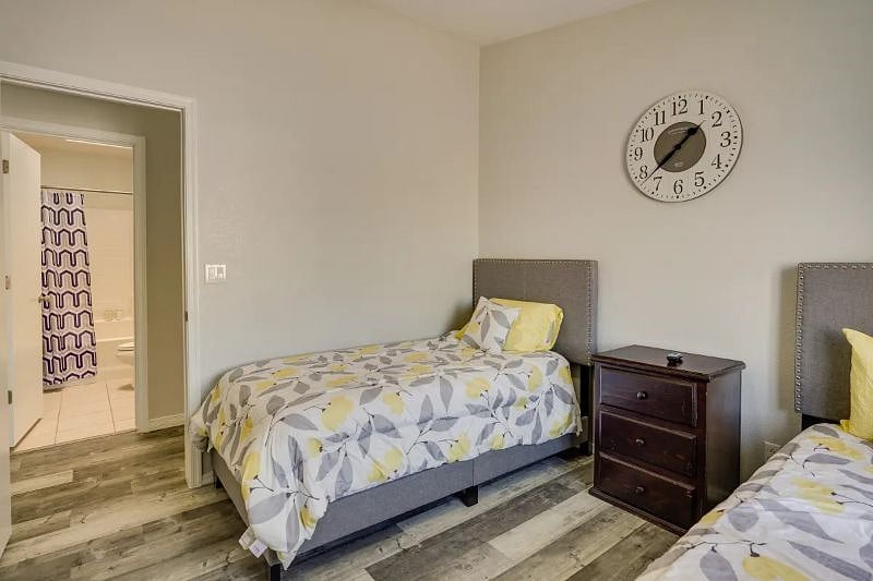 Furnished Finder property 599457_1 photo 11