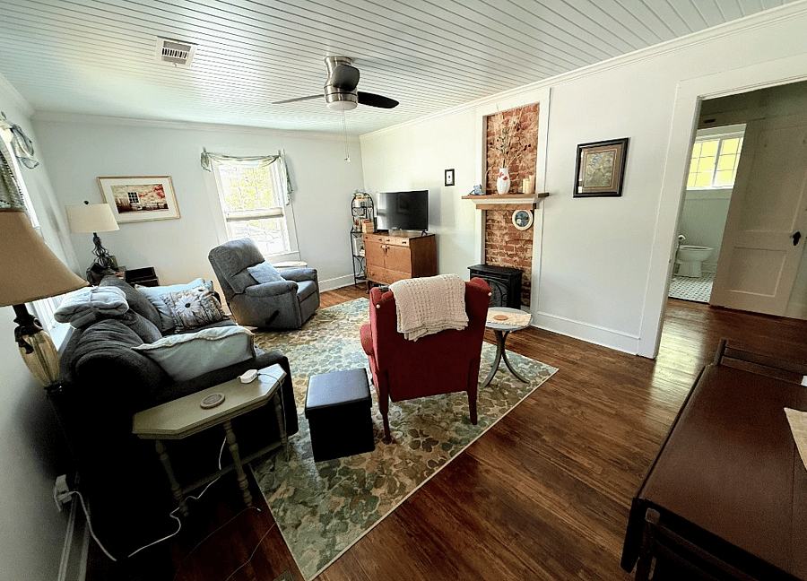 Furnished Finder property 599483_1 photo 5