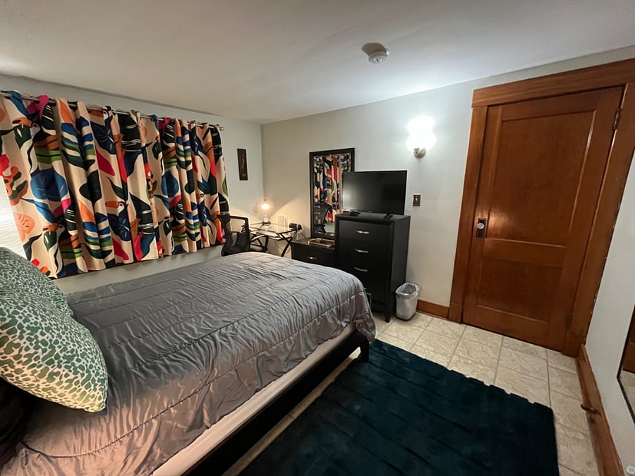 Furnished Finder property 599502_1 photo 9