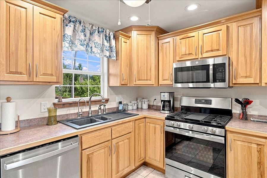 Furnished Finder property 599524_1 photo 23