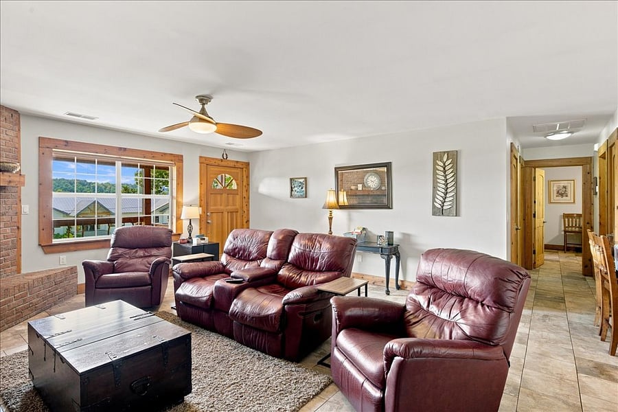 Furnished Finder property 599524_1 photo 25