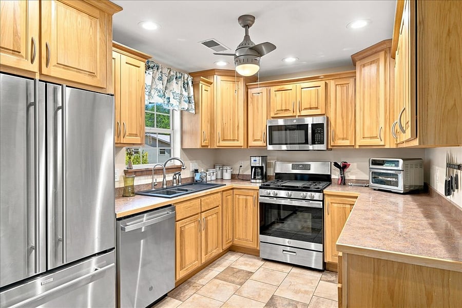 Furnished Finder property 599524_1 photo 30